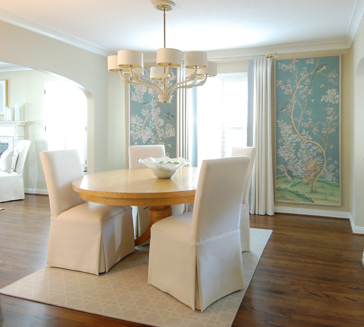 Madison Dining Table