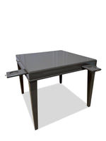 Alex Game Table