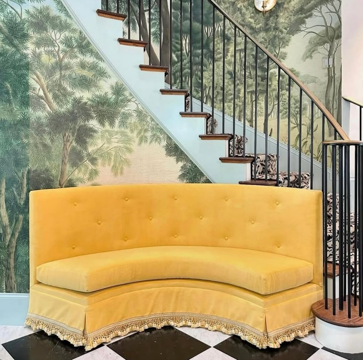 Lorraine Banquette