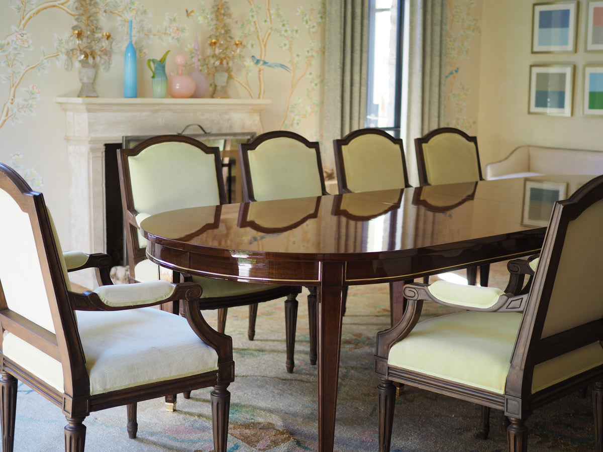 Versailles Dining Table