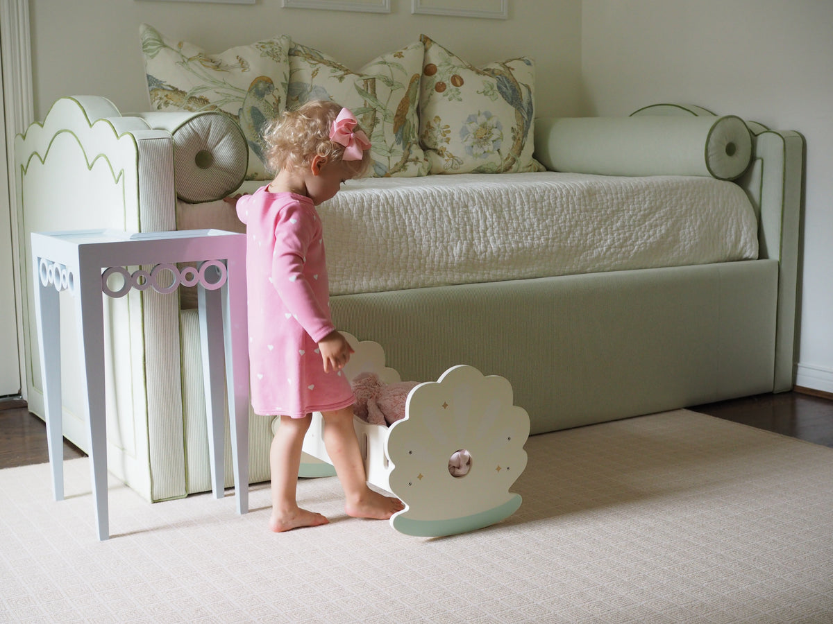 Letty Scalloped Daybed