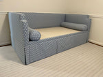 Monticello Daybed