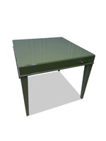 Alex Game Table