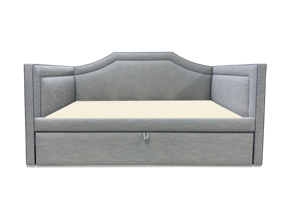 Leslie Daybed