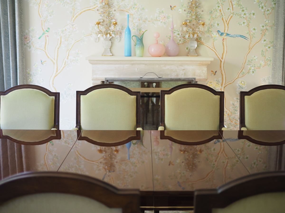 Versailles Dining Table