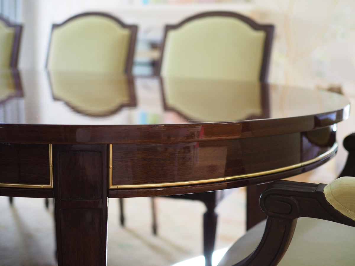Versailles Dining Table