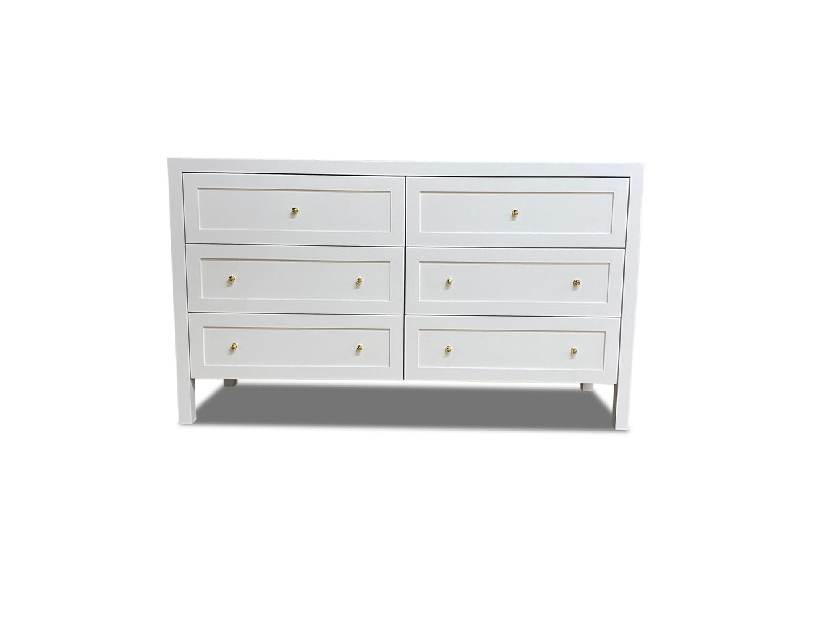 Audrey Dresser